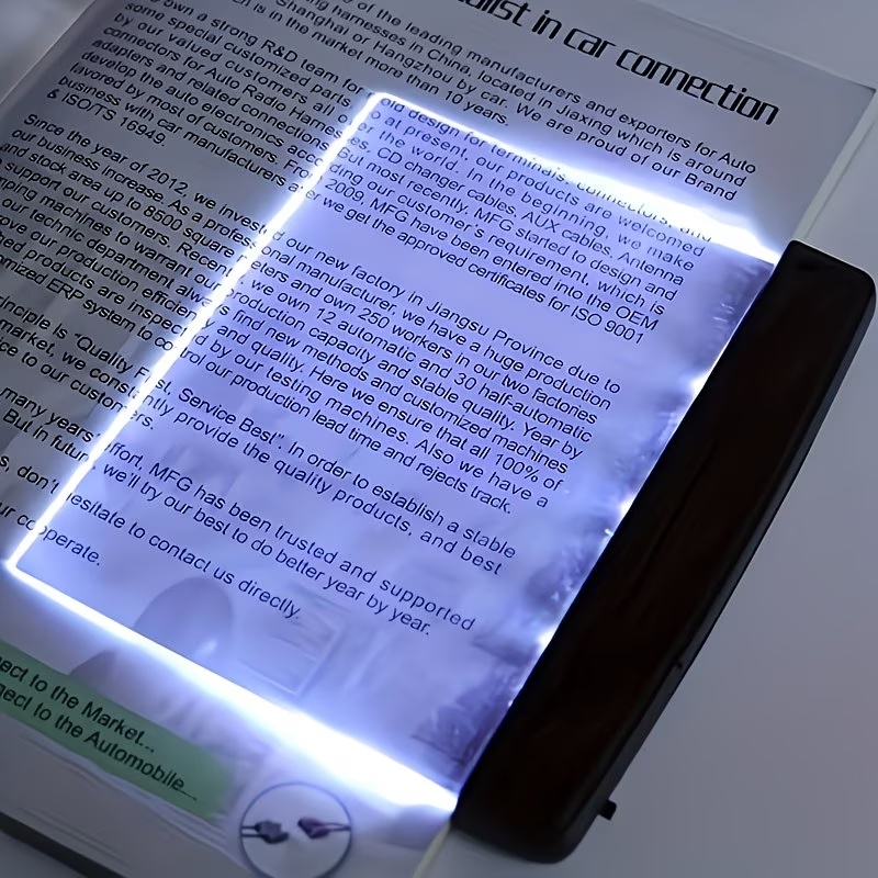 LED лампа для читання на батарейках