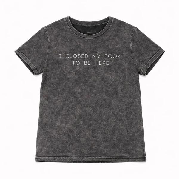 Жіноча футболка I Closed My Book To Be Here - Білий / S